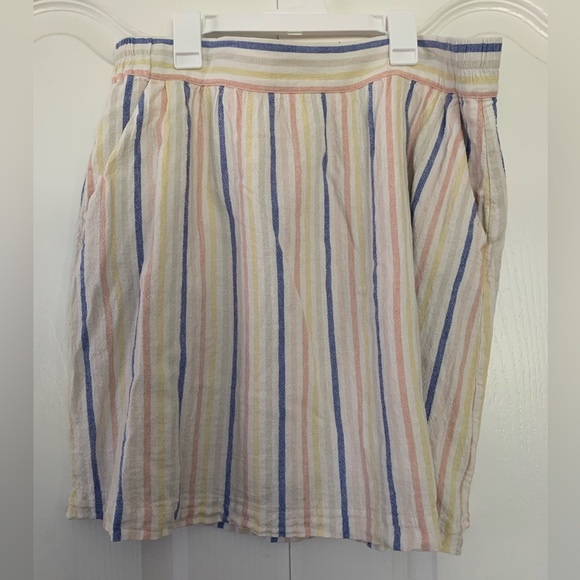 Vertical Stripes Skirt - Picture 1 of 1
